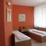 Hubert Hotel