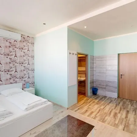 Hubert Hotel Nové Zámky