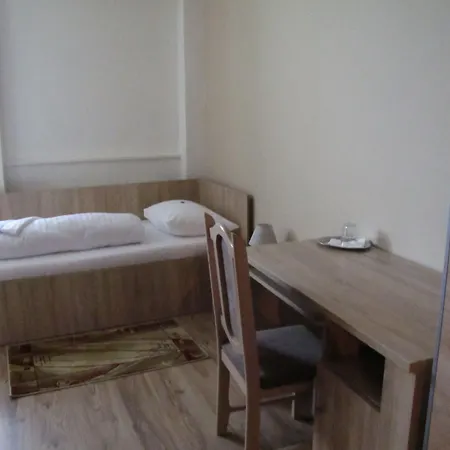 Hubert Hotel Nove Zamky