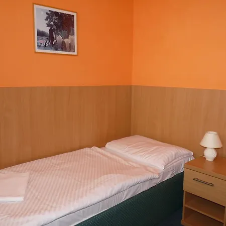 Otel Hubert