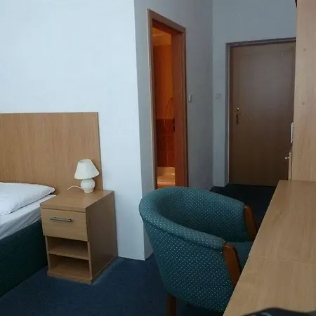Hotel Hubert 3*